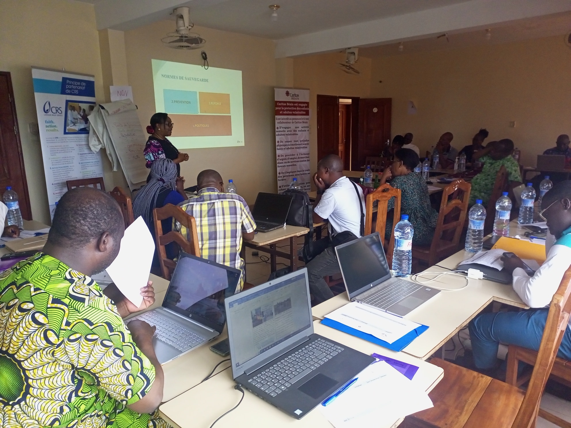 Formation des cadres du Réseau Caritas Bénin sur la mise en place du mécanisme de référencement des victimes de la violation des normes sur la sauvegarde