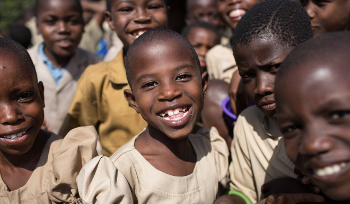 Bilan de mise en œuvre et restitution des résultats du Projet de prise en charge des Orphelins et Enfants Vulnérables selon la méthodologie de la Boîte à Mémoire de Caritas Bénin